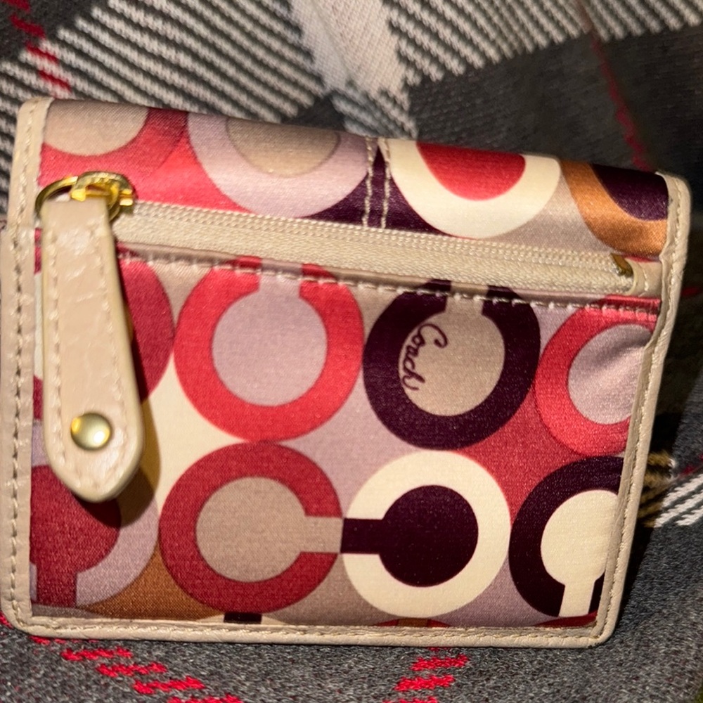Coach Multicolor Wallet - Picture 5 of 12